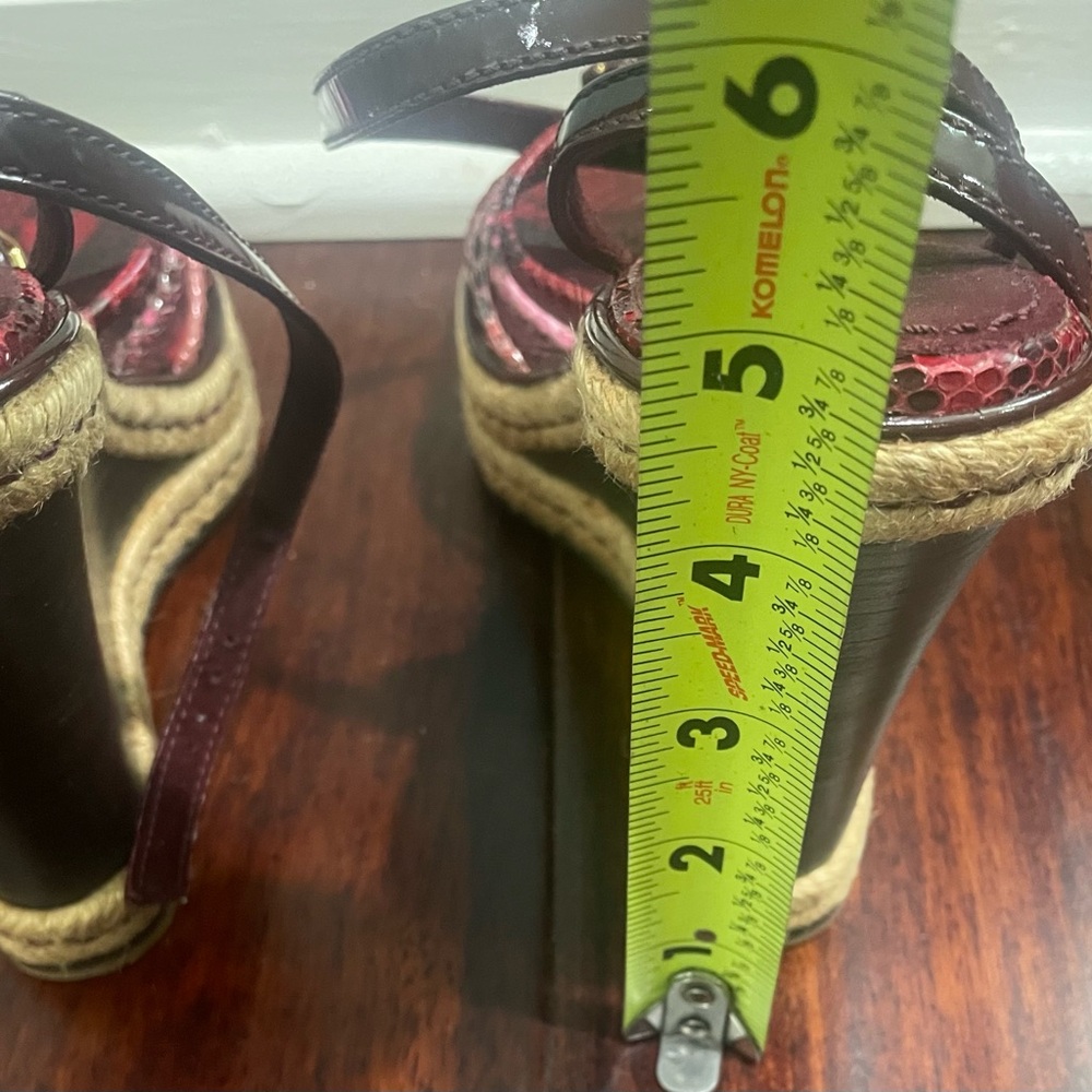 Louis Vuitton Reba Authentic Vintage Burgundy Snake Skin WEDGE Python Sandals - Picture 6 of 9